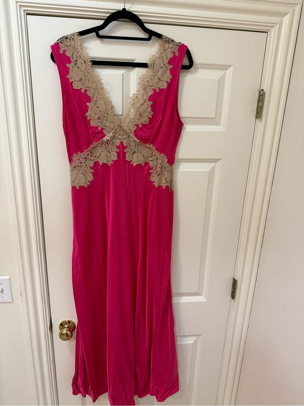 RIXO Hot Pink Satin Dress with Lace Detail - Picture 7 of 10